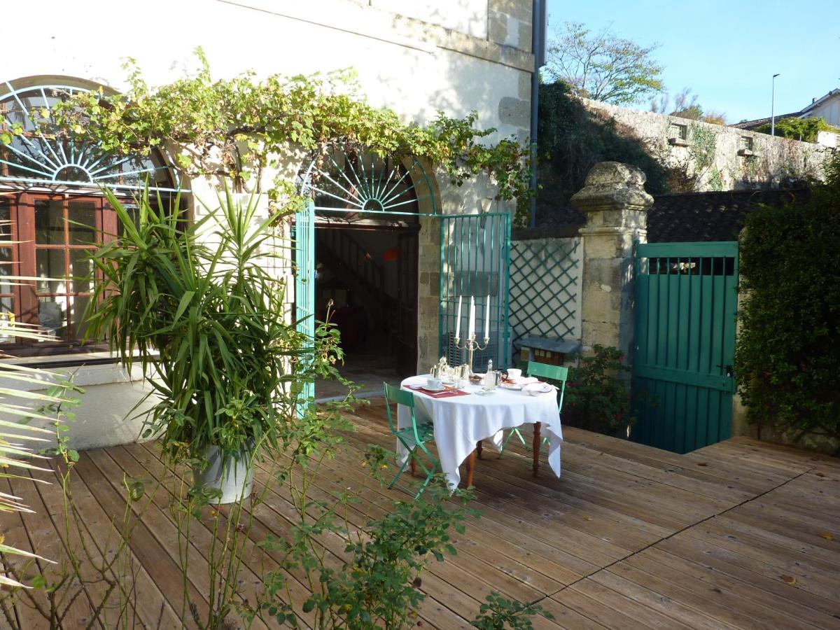 Beaux Chenes Bed and Breakfast Nérac Εξωτερικό φωτογραφία